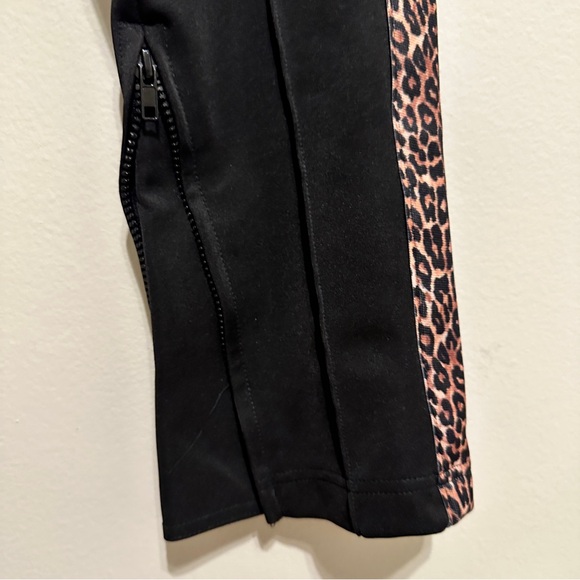 Forever 21 Men’s Teack Pants - Picture 5 of 7